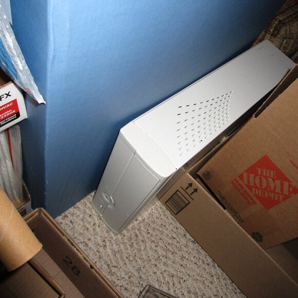 Small form factor computer - Picture 2 of 2